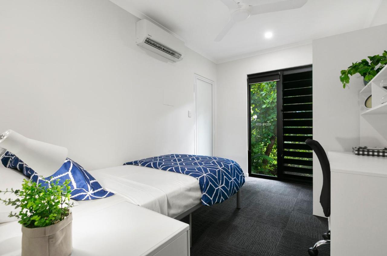 Mihaven Shared Living - Martyn St Hostel Cairns Exterior photo